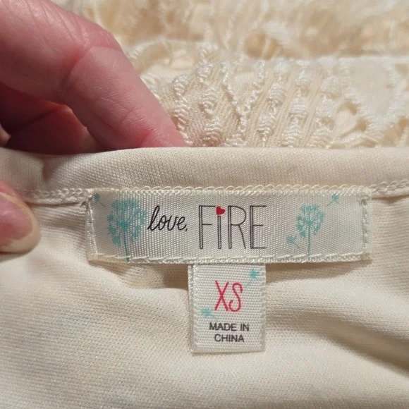 Love Fire dress - Picture 9 of 9